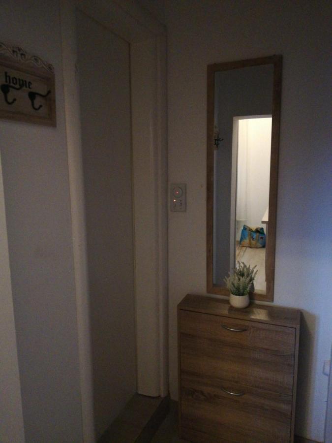 Apartman Emova Apartment Pula Luaran gambar